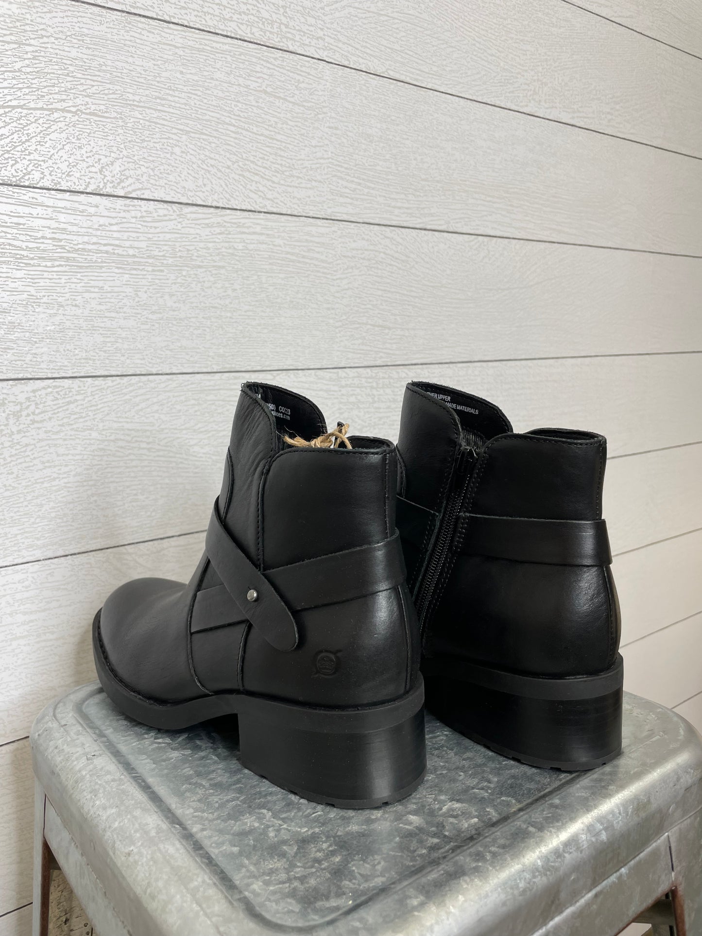 Born Tori Boot-Black