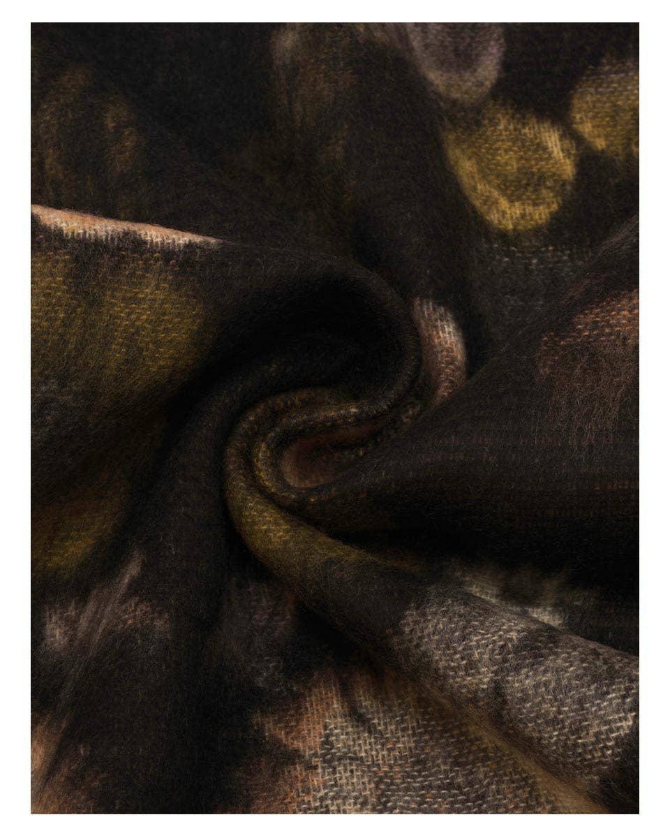 Pressed Floral Cashmink: Caviar