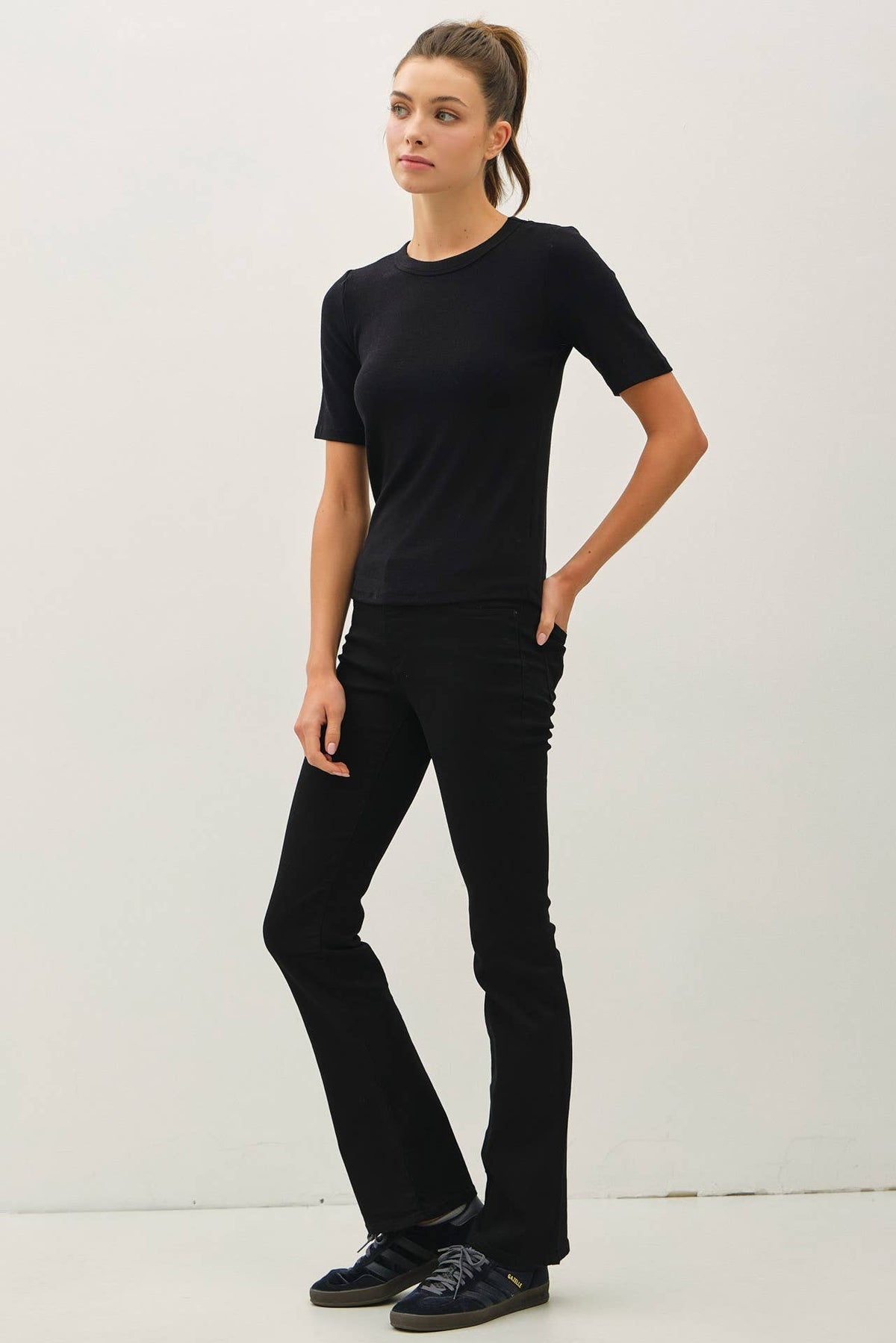 Be Cool Ultra Soft Basic Short Sleeve Top - Black
