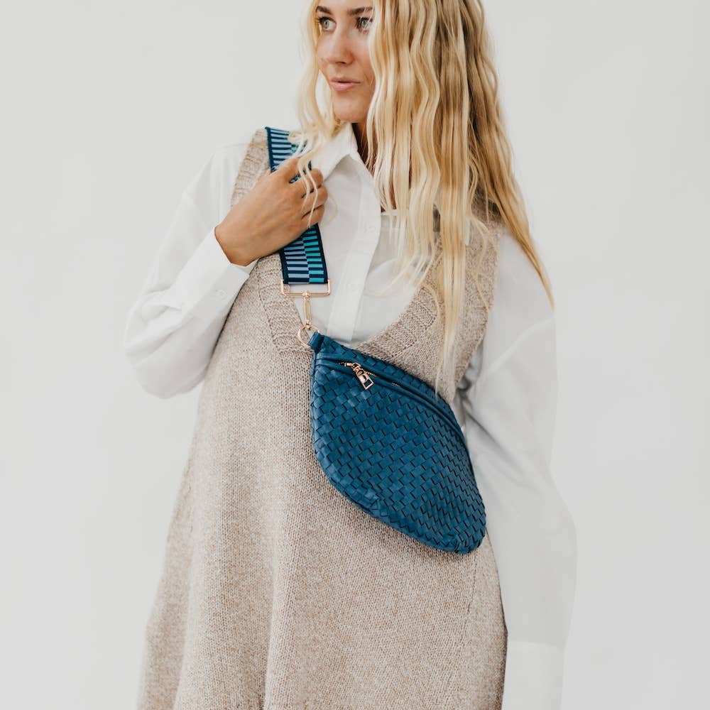 Westlyn Woven Bum Bag | Checkered Burgundy