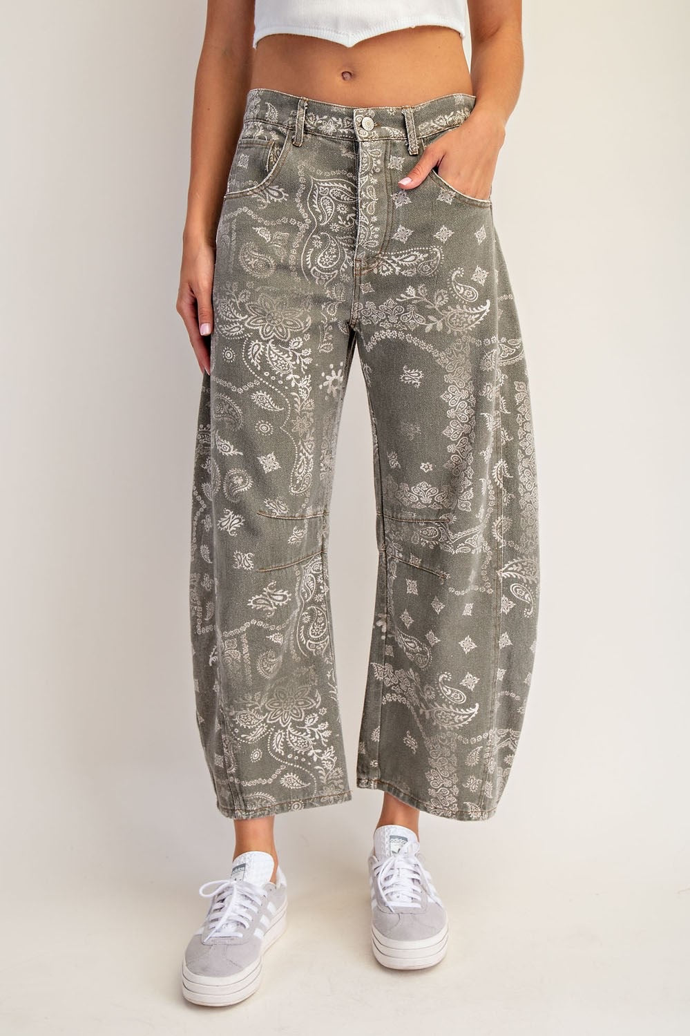 Eesome Bandana Print Barrel Jean - Army
