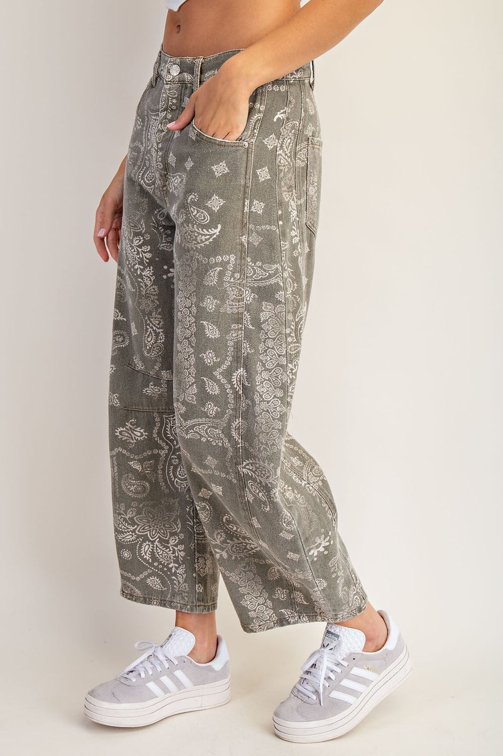 Eesome Bandana Print Barrel Jean - Army