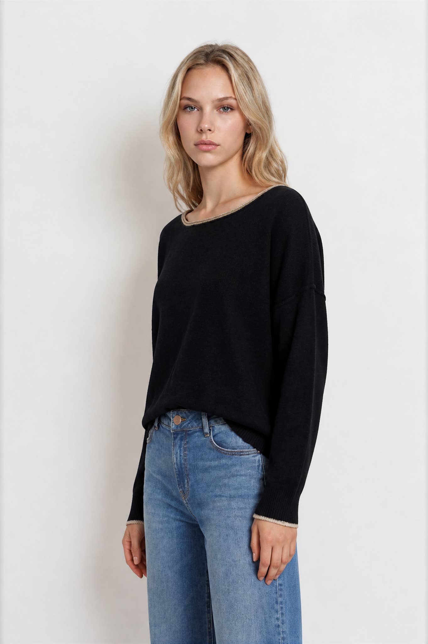 Blu Pepper Contrast Trim Off Shoulder Sweater Black detail