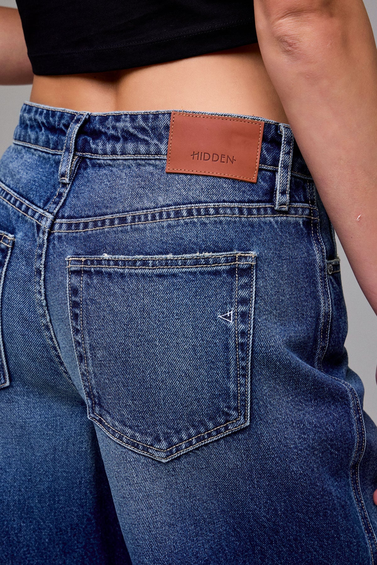 Hidden Nori Cuffed Wide Leg Jean in Dark Wash - back