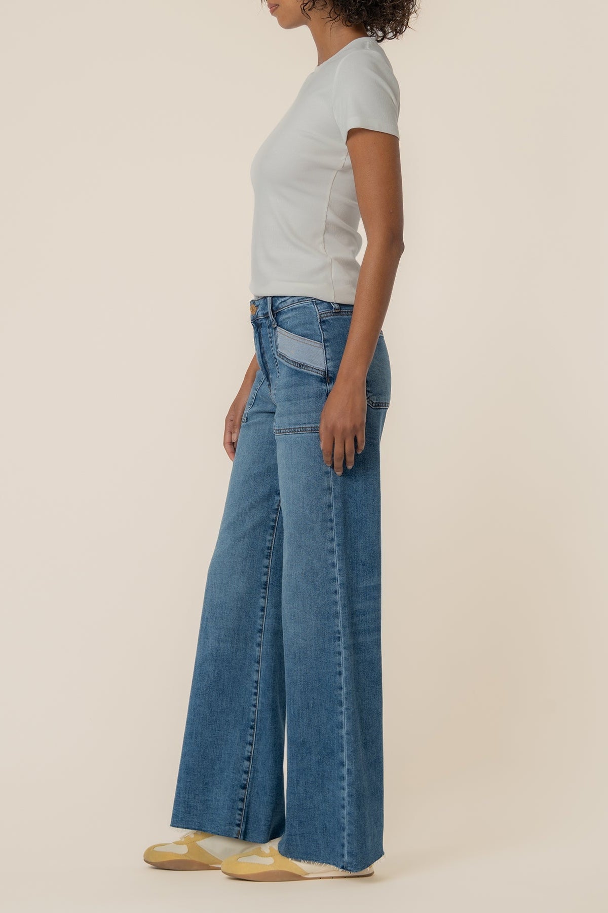 Kut Maya High Rise Wide Leg - Success, side view
