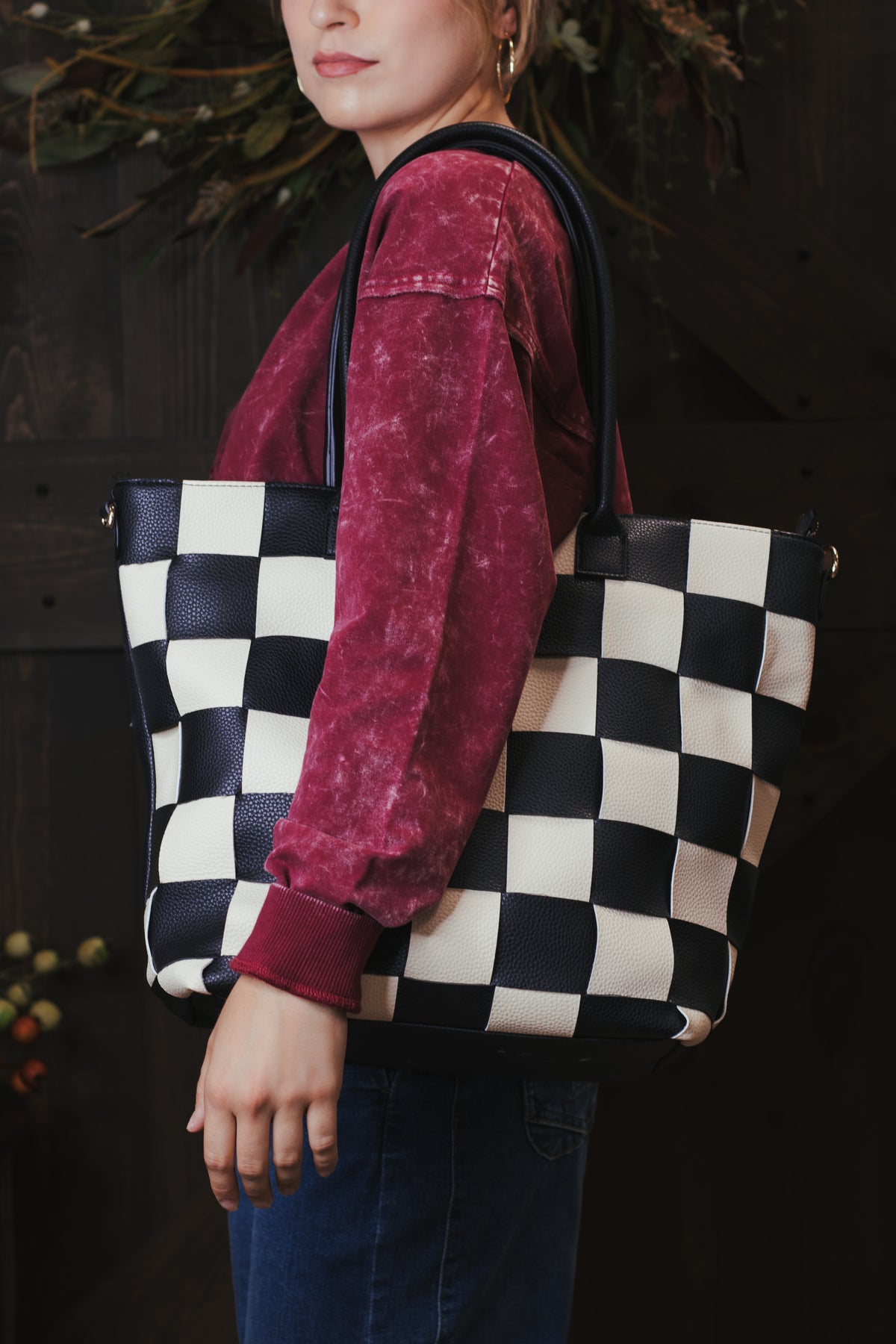 Courtney Checkered Tote