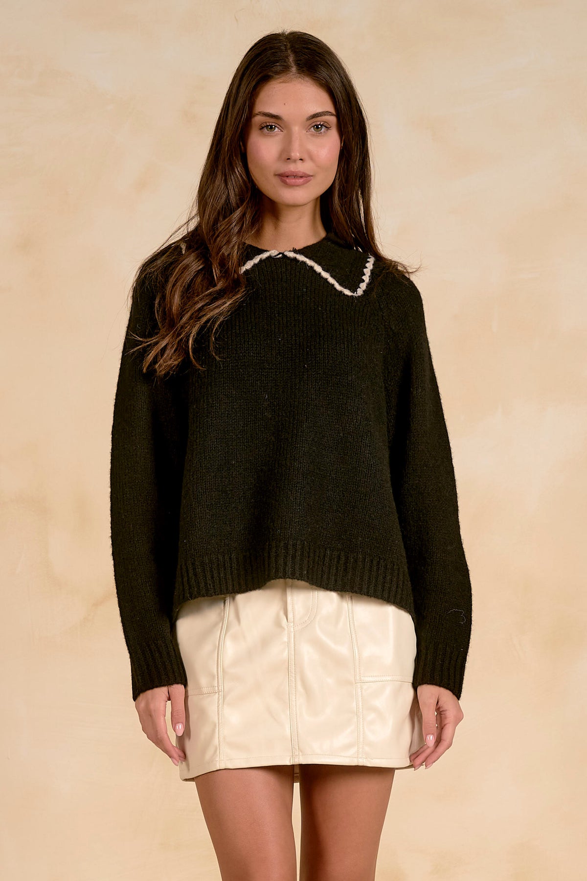 Elan Collar Stitching Sweater - Black