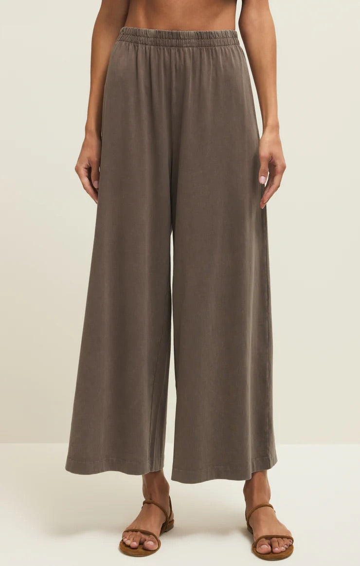 Z Supply Scout Crop Flare | Perfectly Taupe | Bemidji, MN