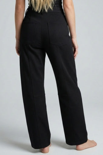 Side view of the APNY Barrel Leg Ponte in Black