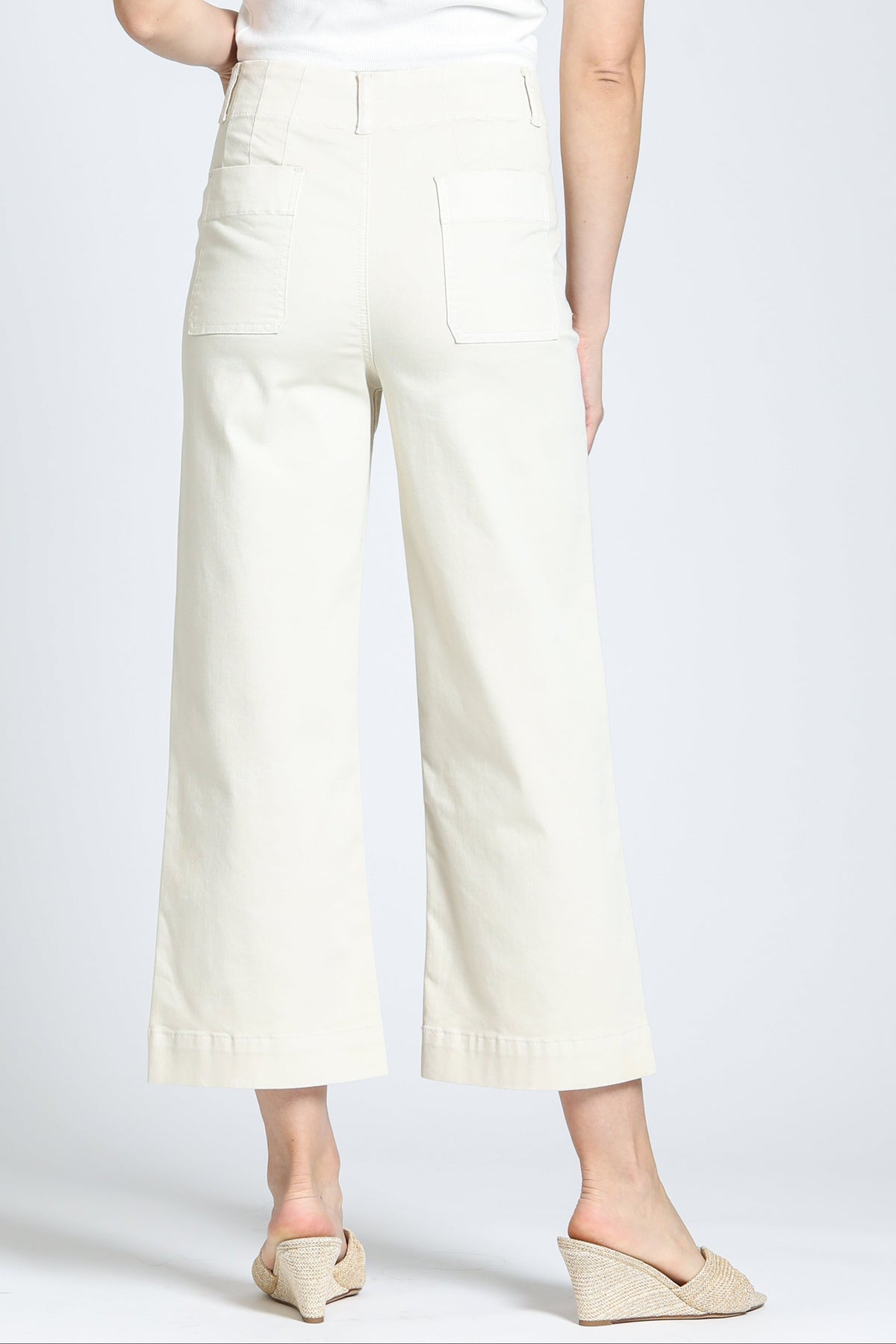 Side view of the APNY Cropped Wide Leg Pant with Patch Pocket in Natural