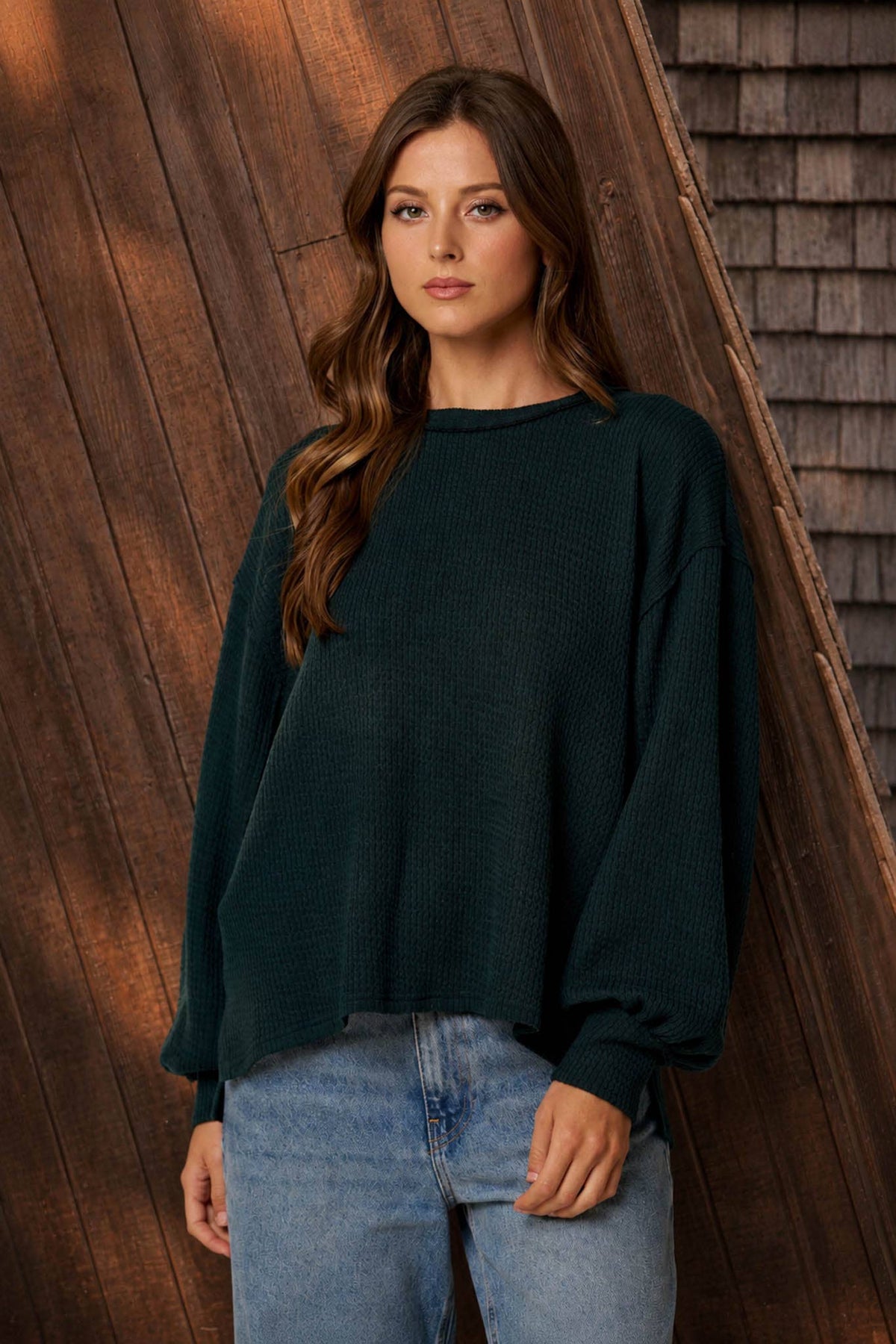 Blu Pepper Textured Exposed Seam Long Extended Sleeve Knit Top - Navy additional view
