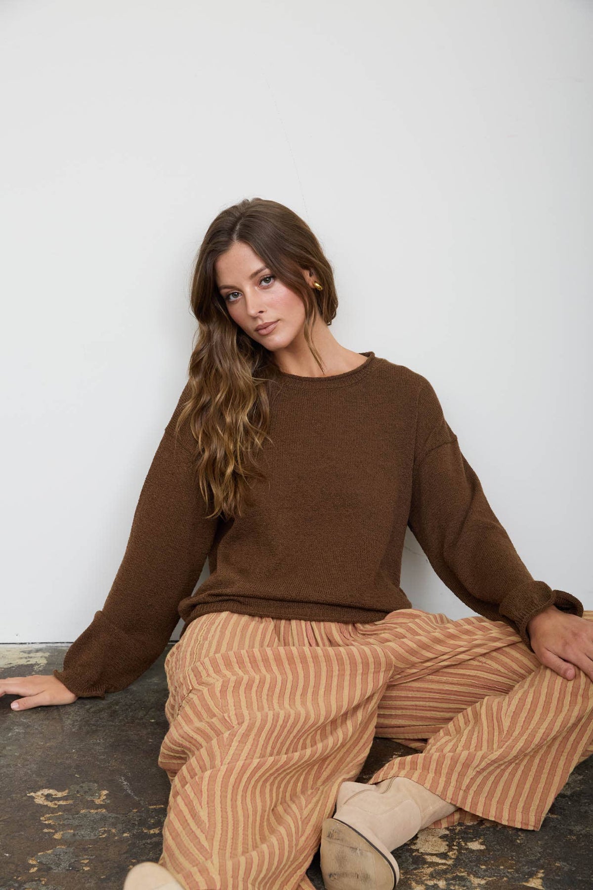 Blu Pepper Textured Raw Edge Long Sleeve Knit Sweater - Mocha additional view