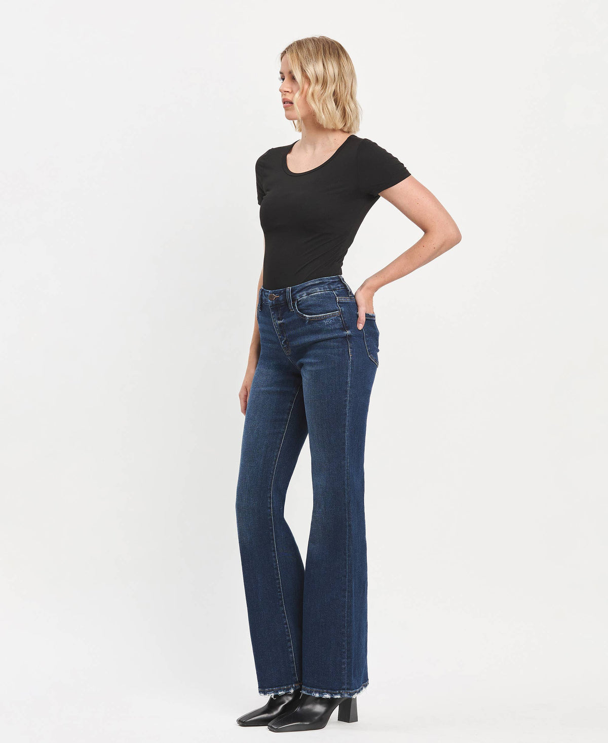 Vervet Bella Flare Jeans in Restructure dark wash