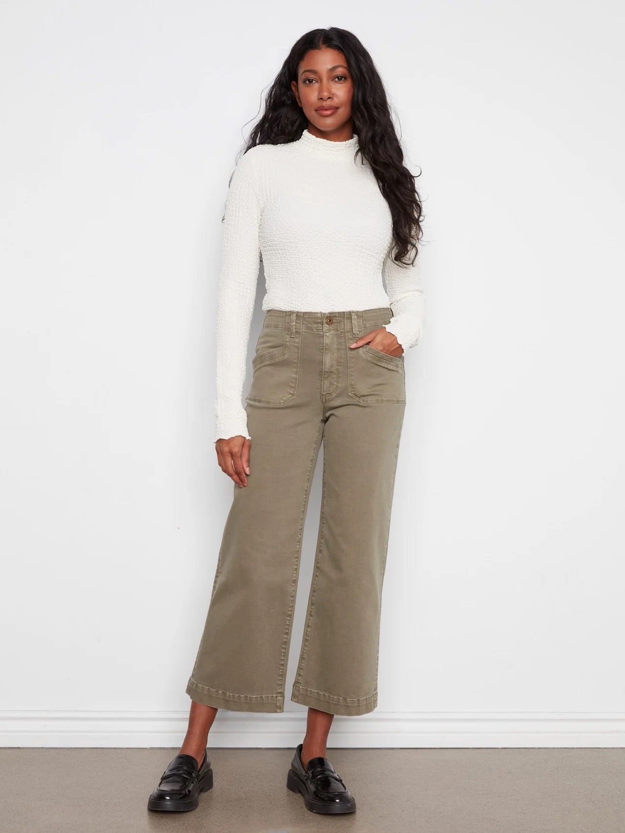 Front view of the Charlie B Cropped Wide Leg Patch Pocket Pant in Verveine.