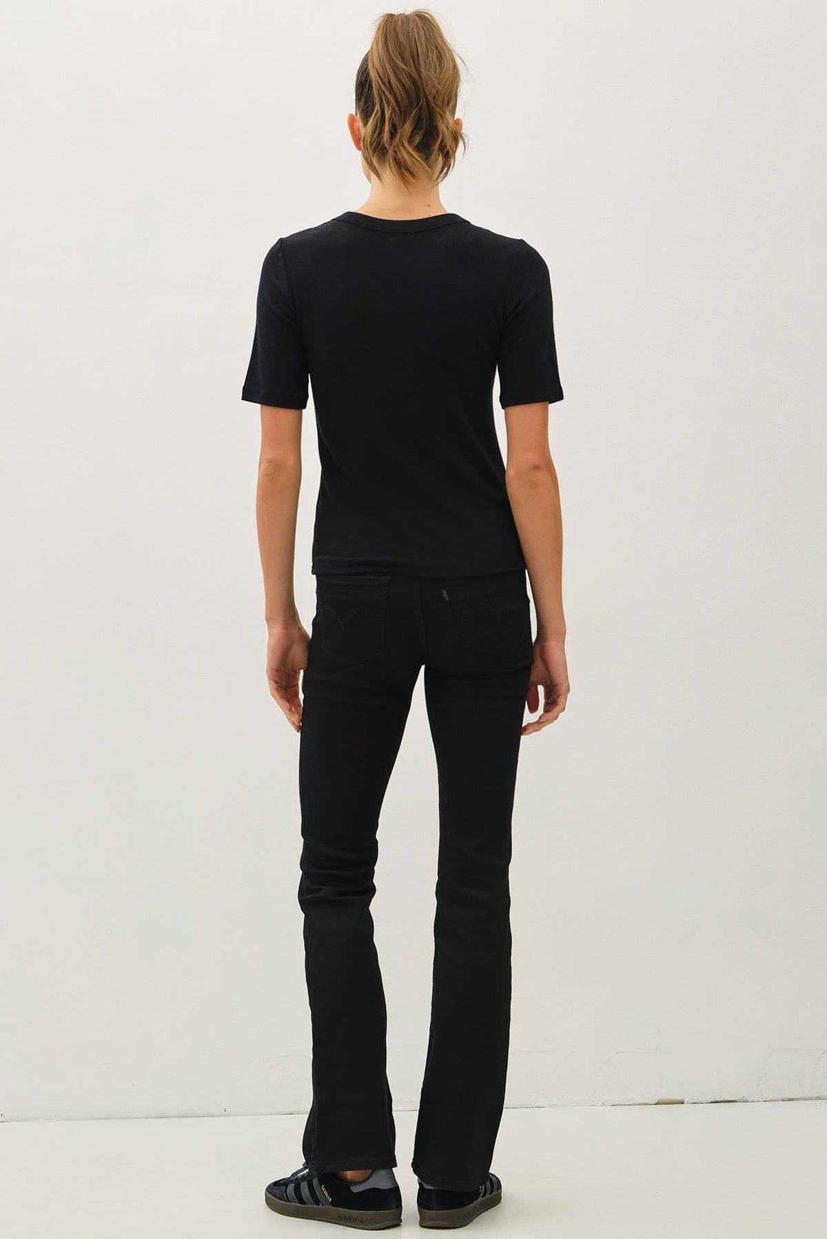 Be Cool Ultra Soft Basic Short Sleeve Top - Black