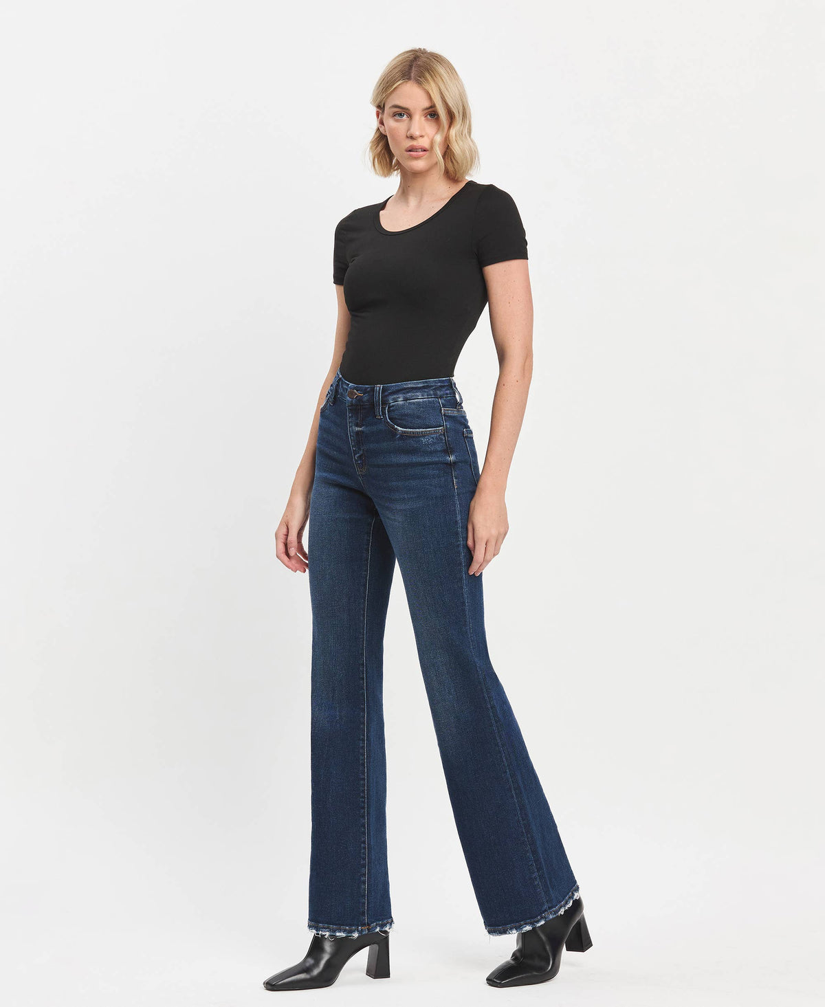 Vervet Bella Flare Jeans in Restructure dark wash
