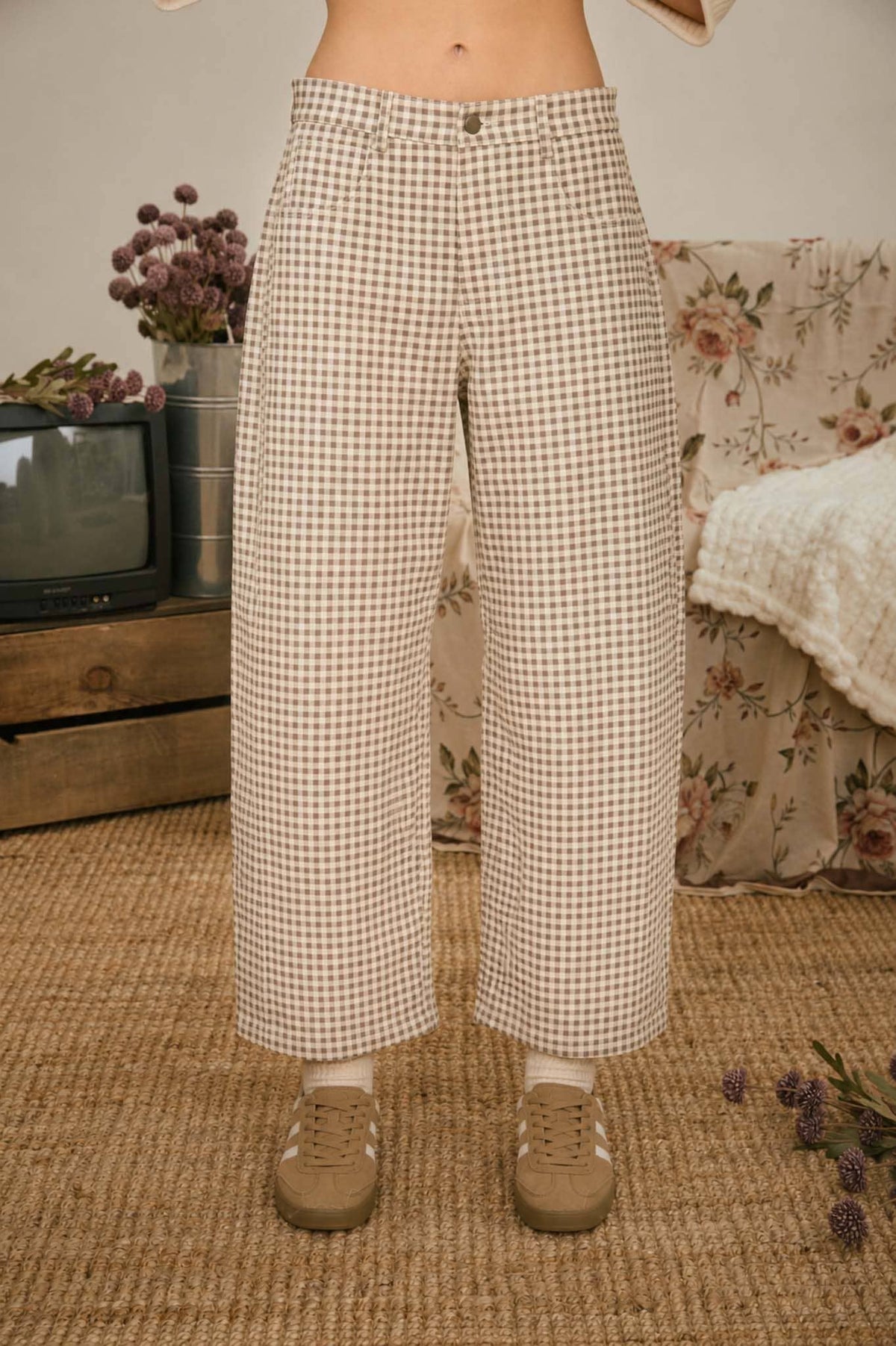 Blu Pepper Gingham Barrel Pant - Taupe
