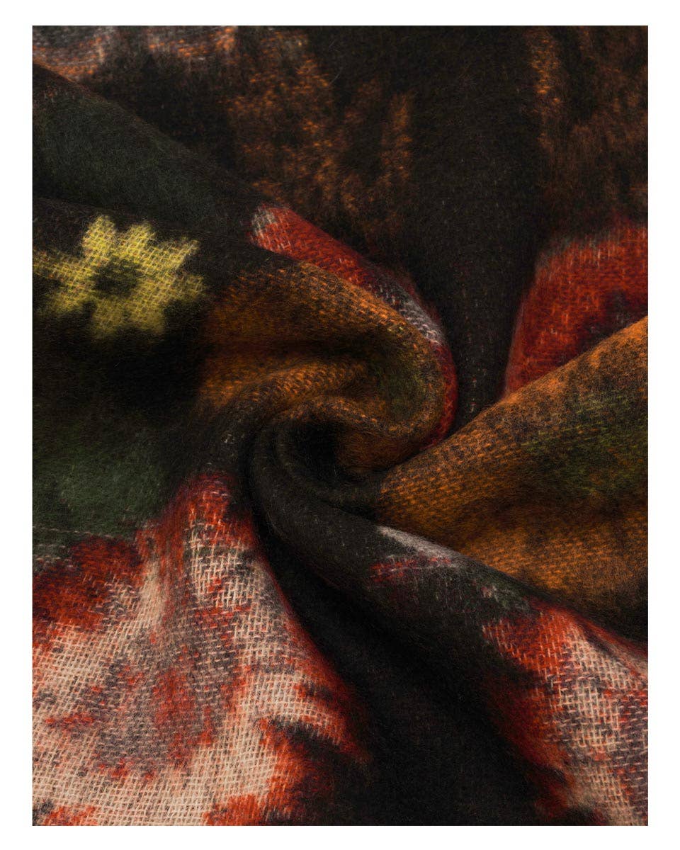 Pressed Floral Cashmink: Caviar
