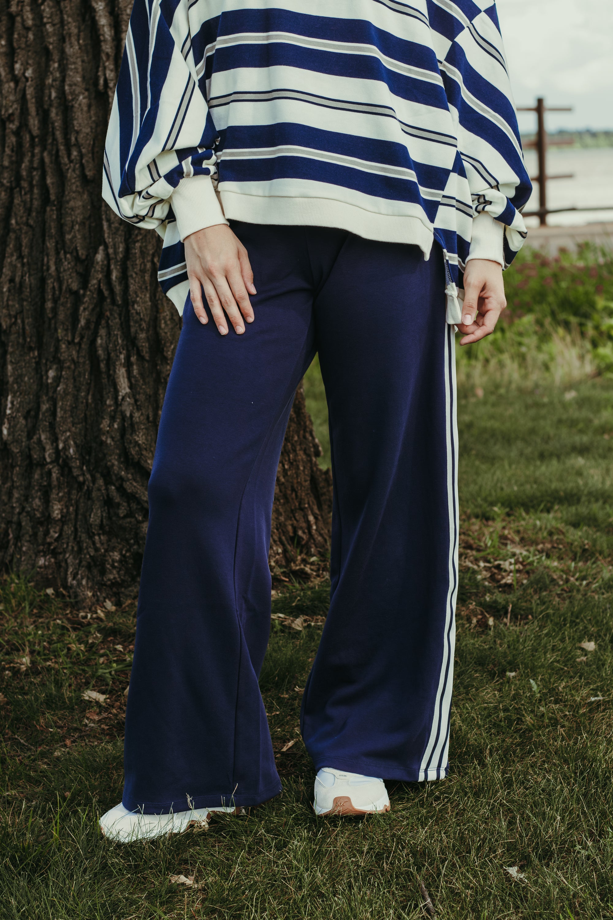 Front view of the Z Supply Breakaway Track Pant in Eclipse.